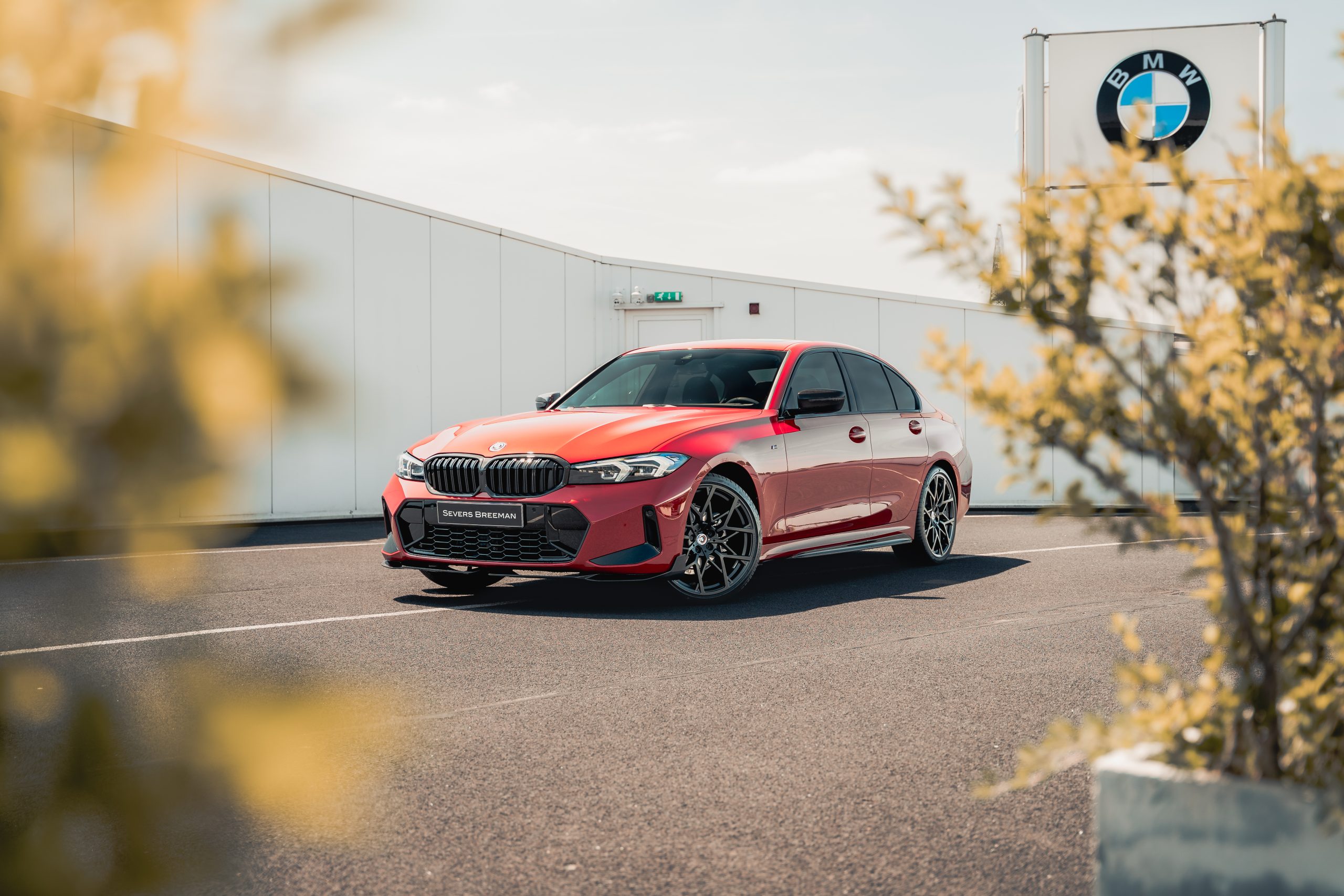Grab Emblem & Hood Roundel for BMW | Buy at AutoTecknic